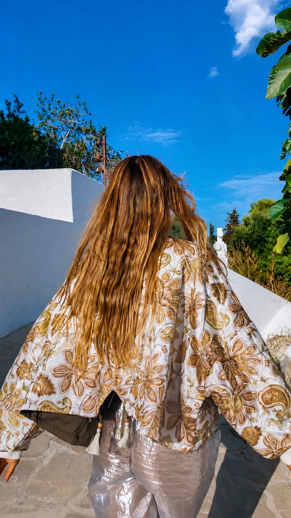 DION Embellished Cropped Bomber Jacket – Ivory golden paisley