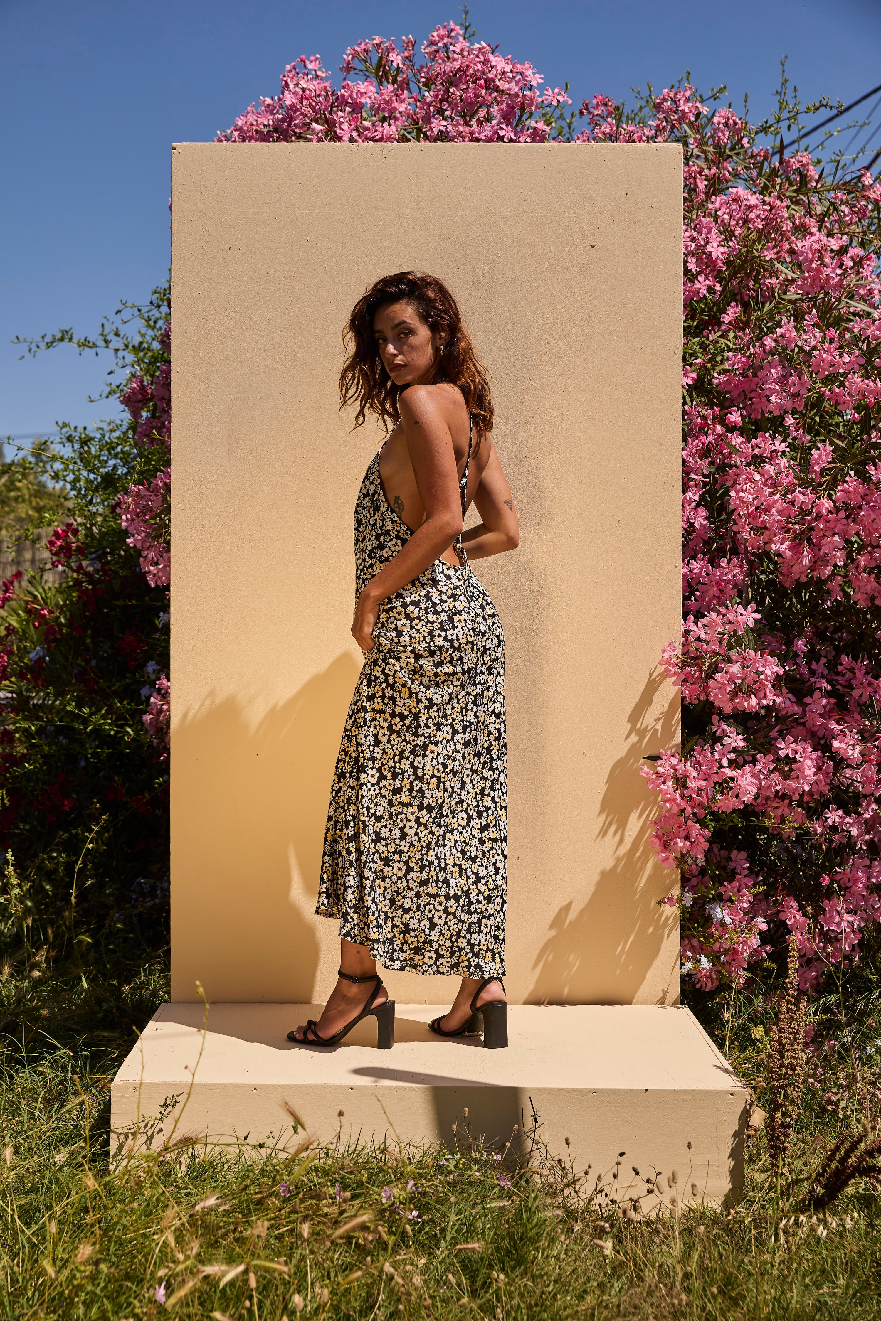 OLIVE long dress - Black White floral