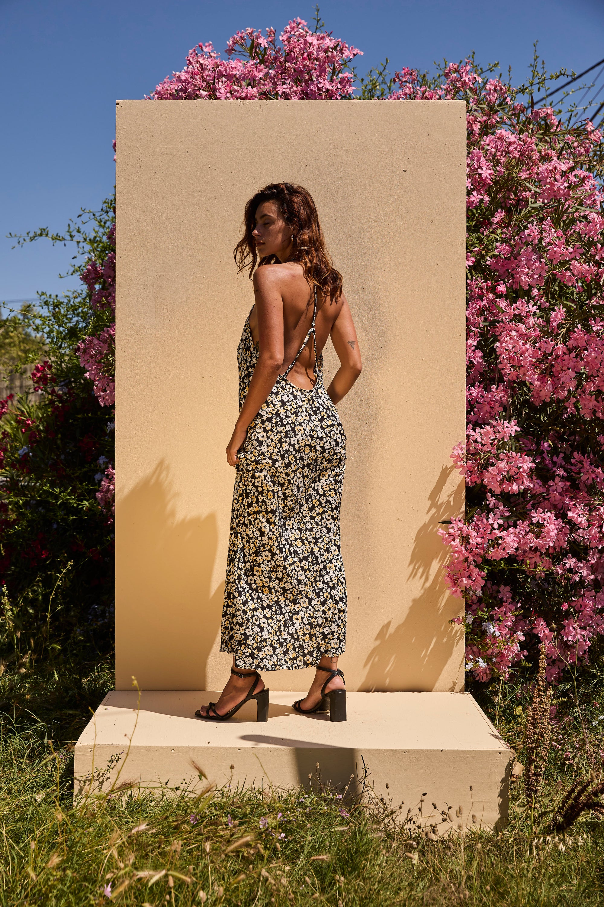OLIVE long dress - Black White floral