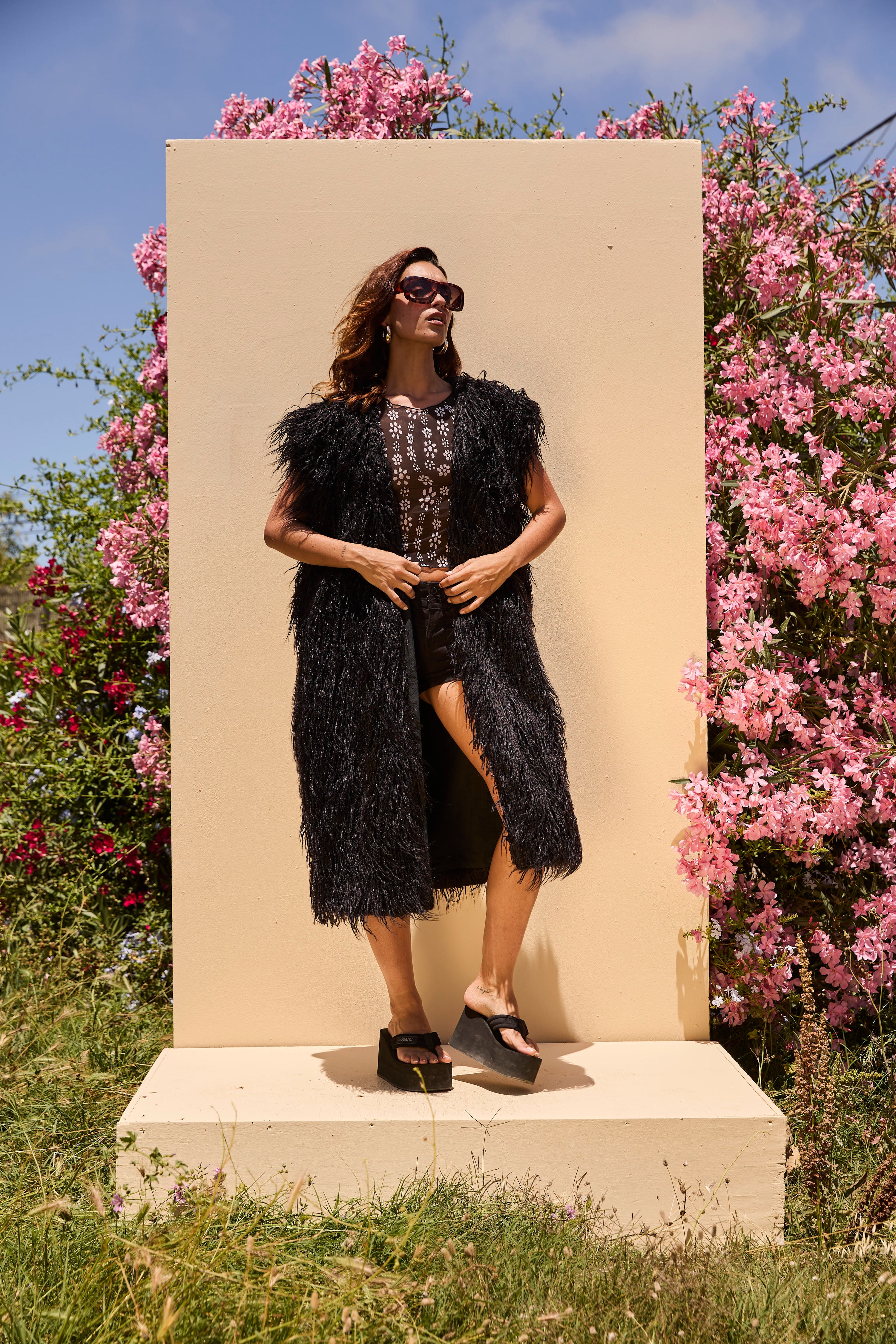 Mongolian long fur Gilet- Black