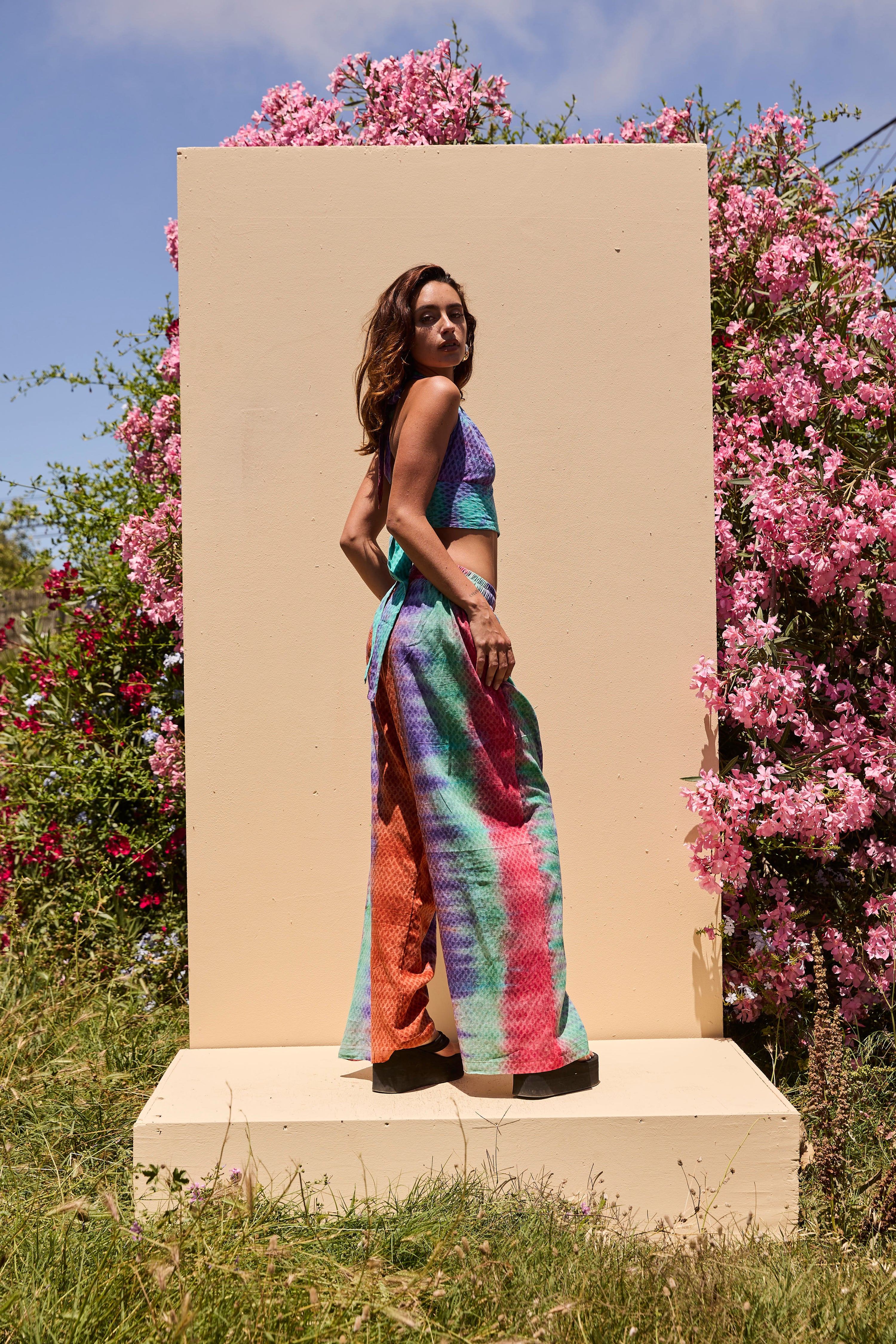 LOUNGE SET Crop Top - Rainbow tiedye