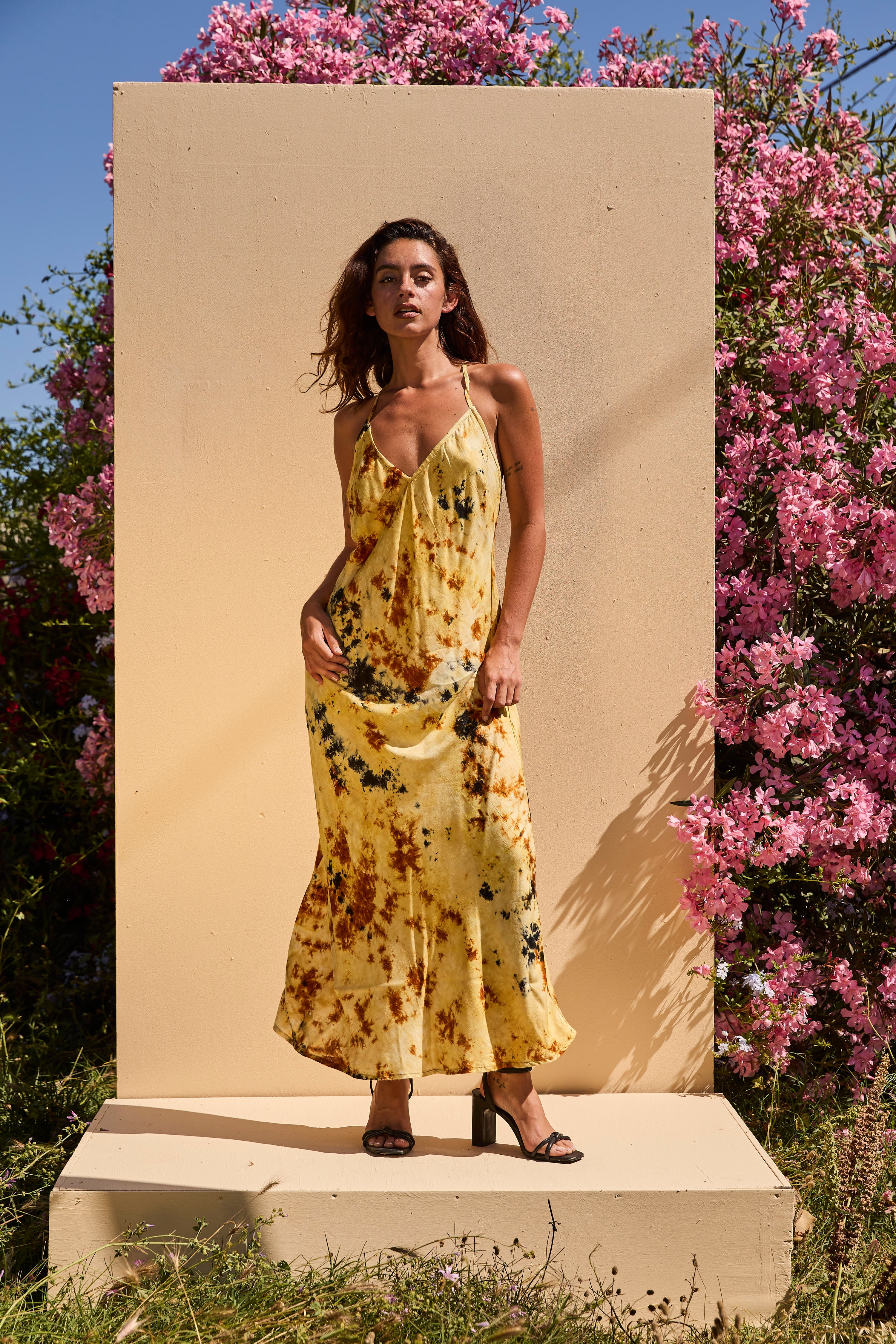 OLIVE long dress - Tiedye yellow & Browns