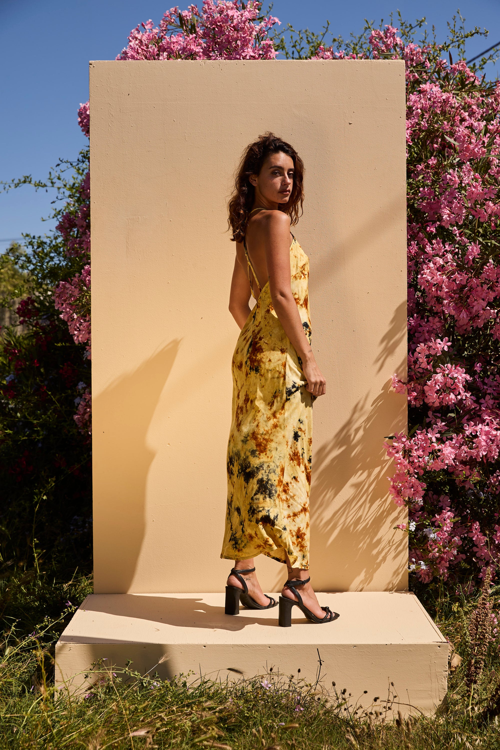 OLIVE long dress - Tiedye yellow & Browns