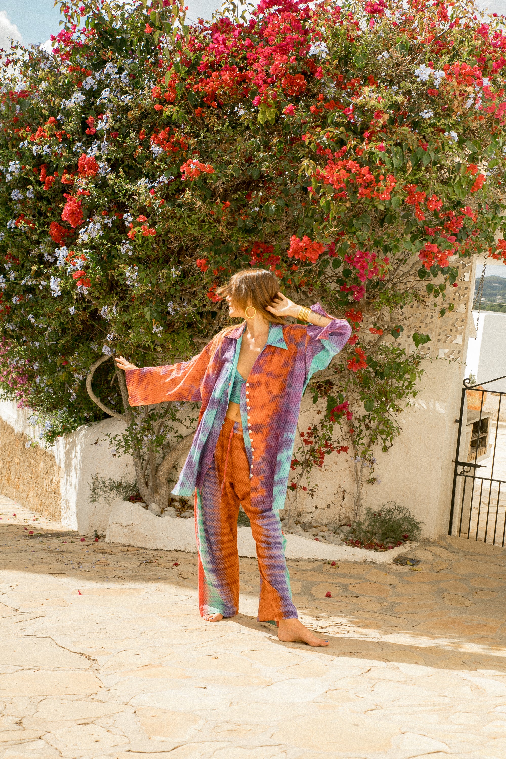 LOUNGE SET Shirt - Rainbow tiedye