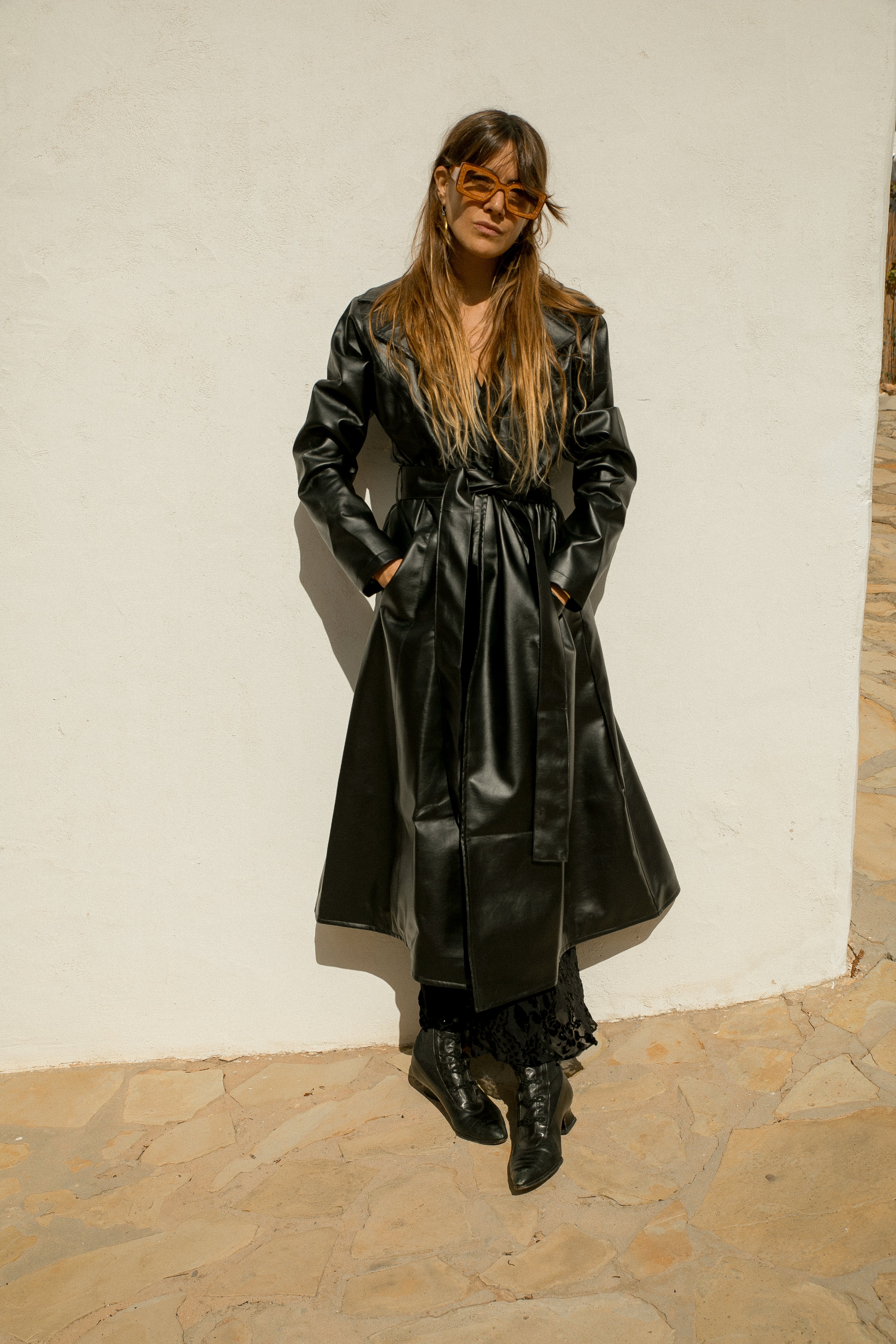 The Neo Pleather coat - Black
