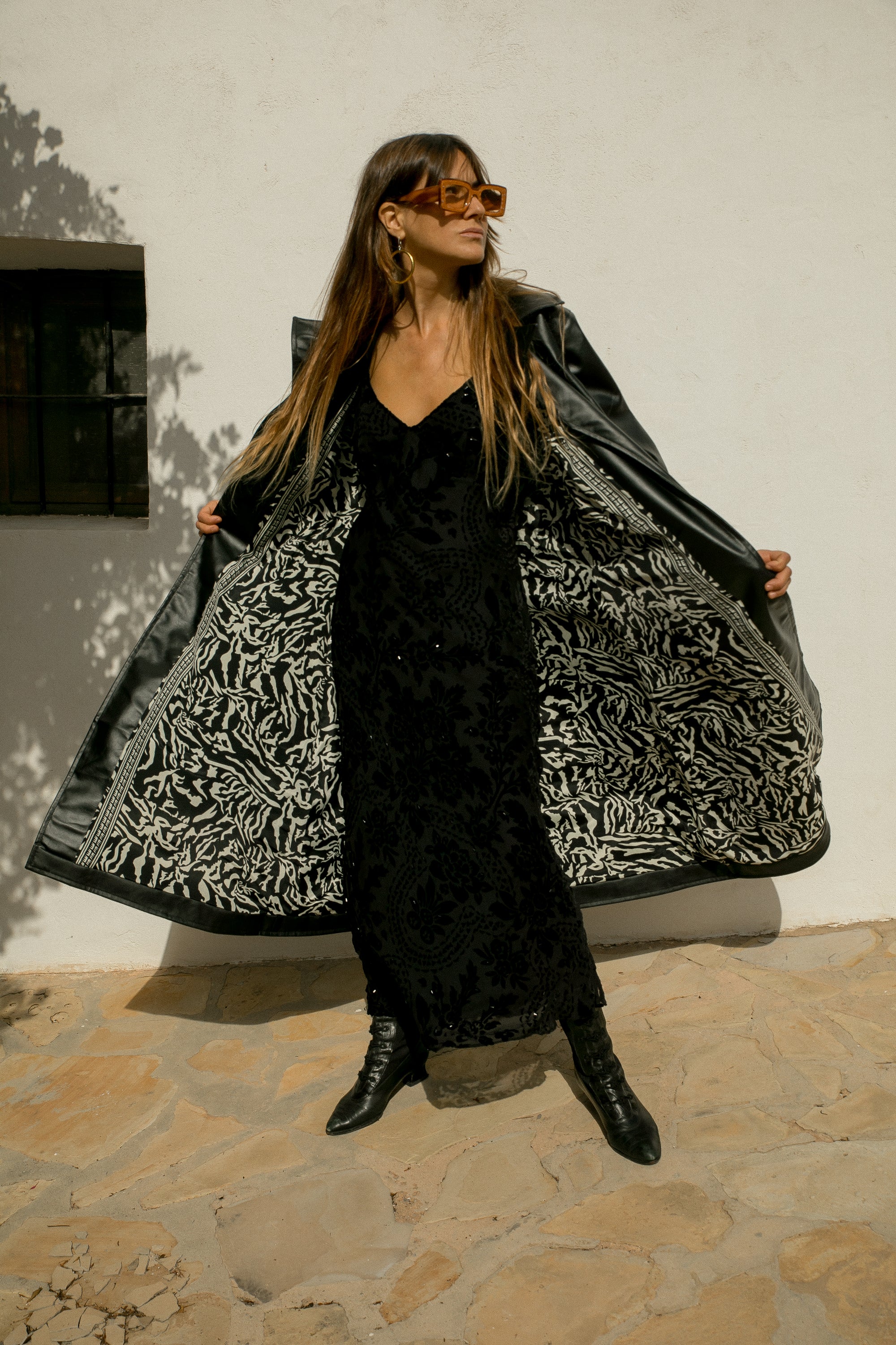 The Neo Pleather coat - Black