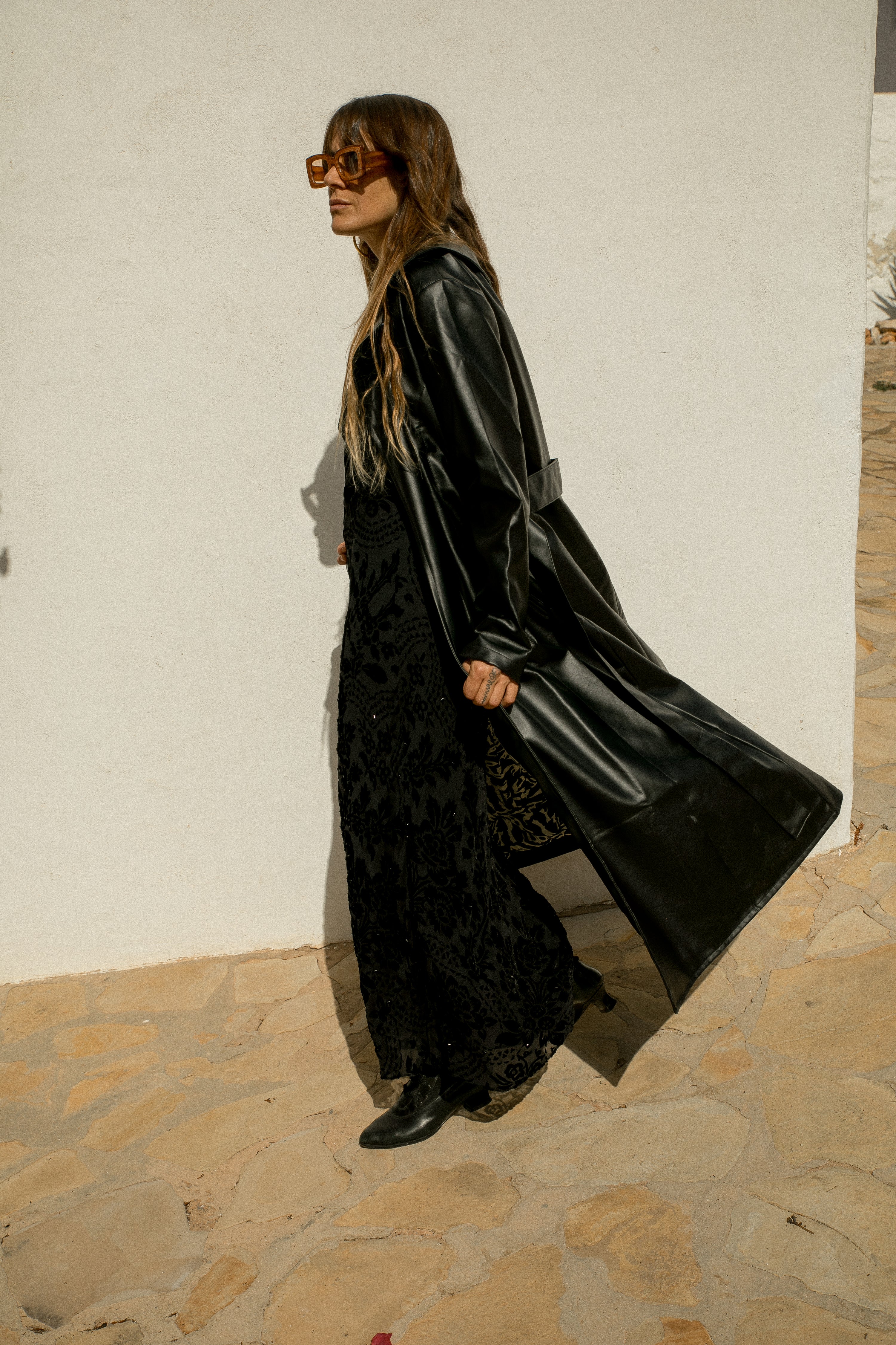 The Neo Pleather coat - Black