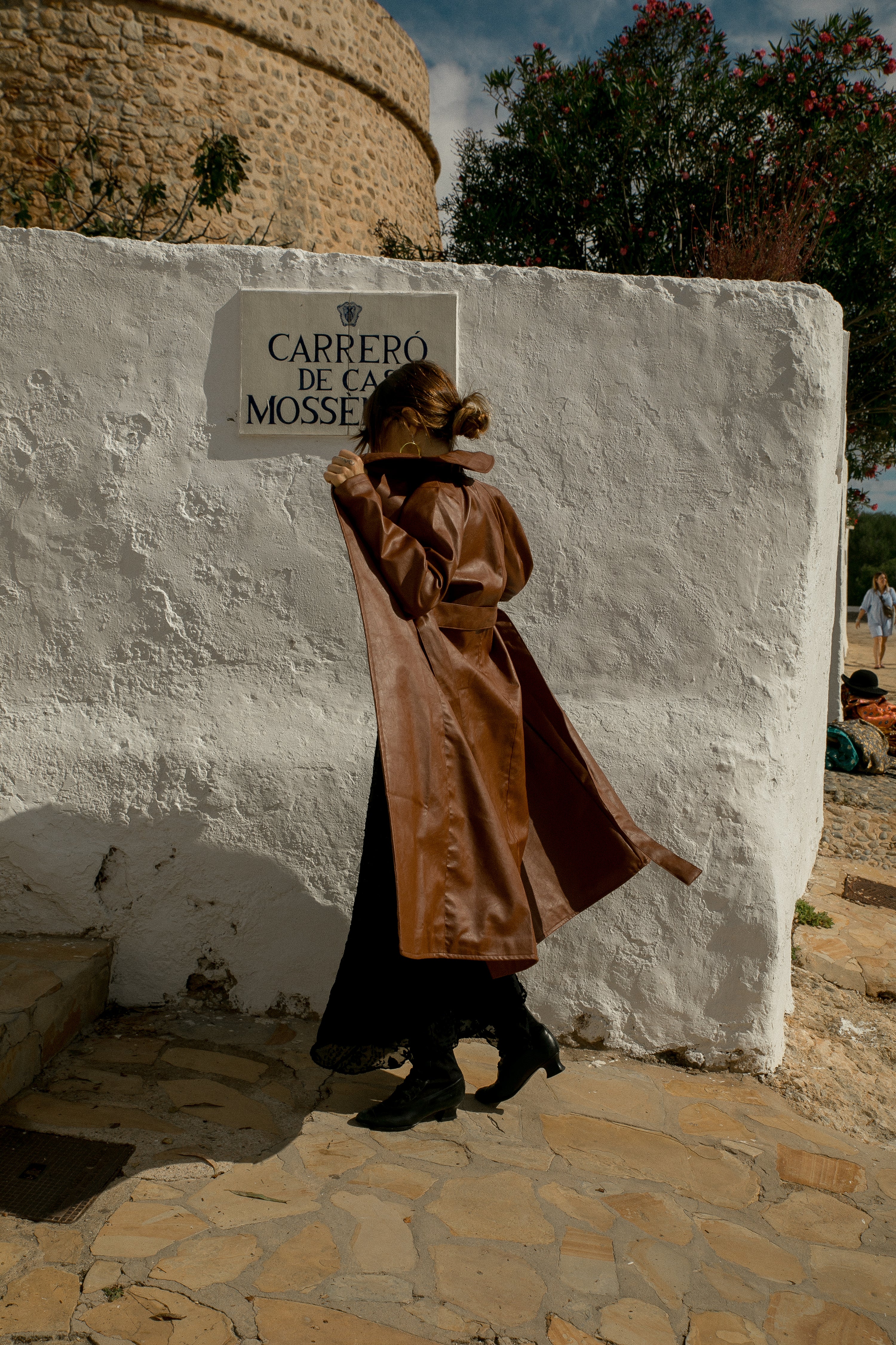 The Neo Pleather coat - Brown