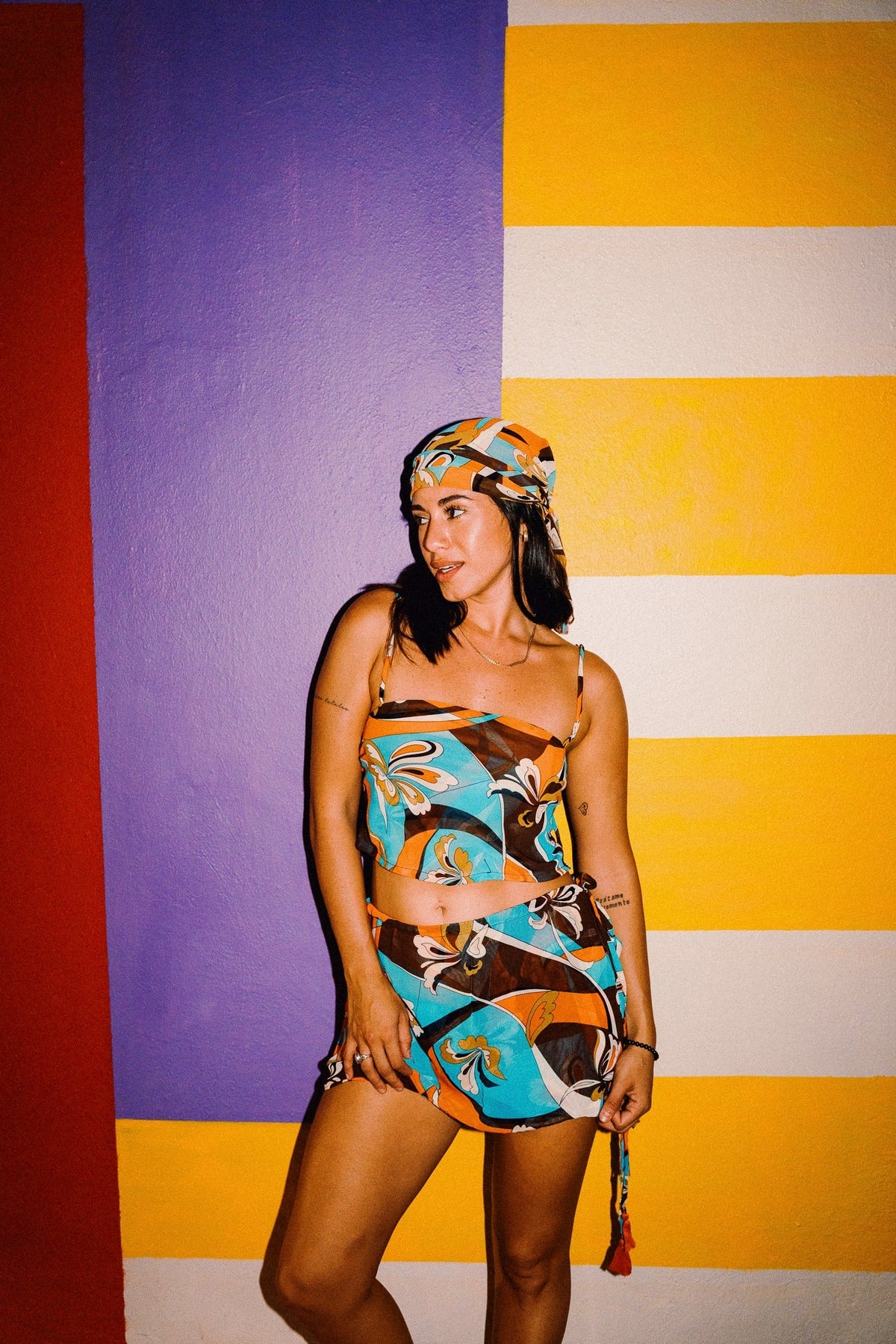 LUCHIA retro floral print tie-back crop top in turquoise orange and brown, styled with matching mini skirt – view 16