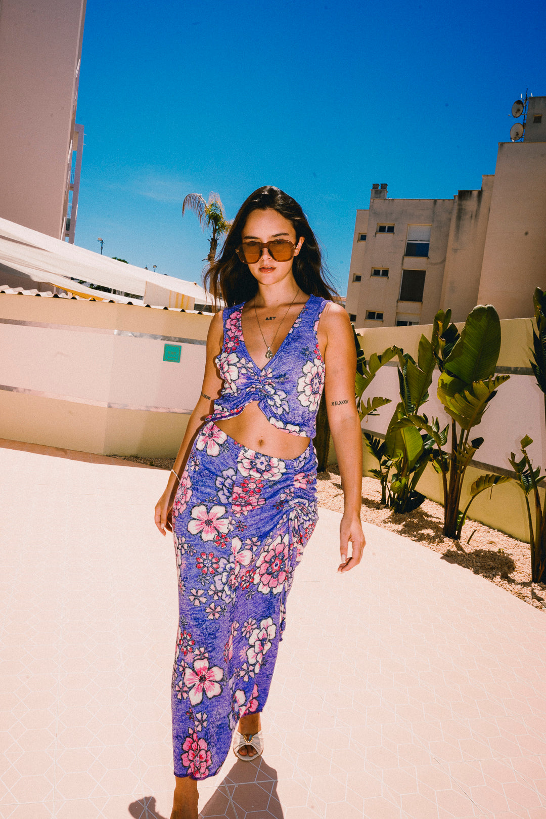 ZENNIA purple floral sleeveless Crop top