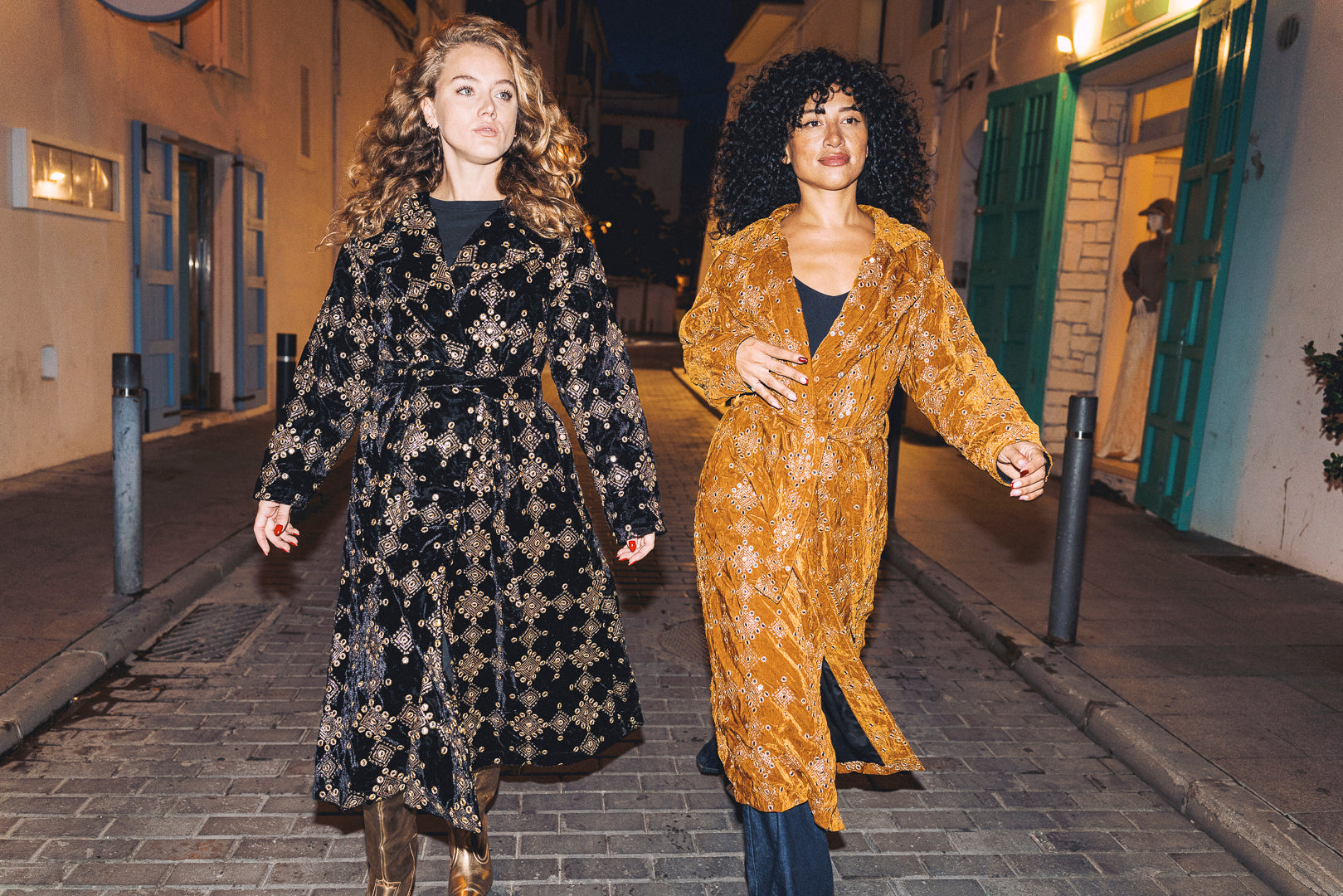 THE EMPRESS Coat - Black