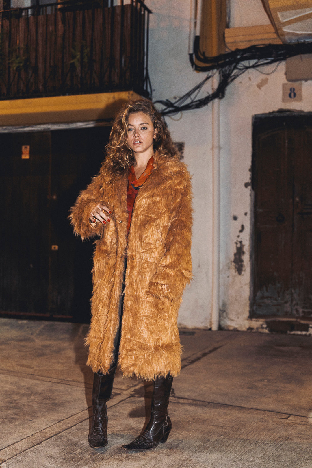 BUFFY Faux Fur Coat in CAMEL FOX