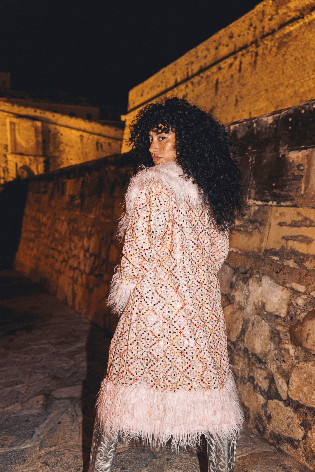 The royal Embroiderd Duchess coat - Baby pink