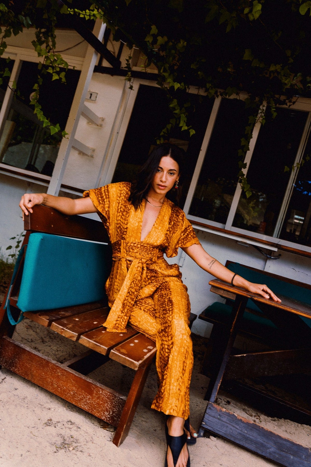 TINA REFINED Golden Hour jumpsuit – Ibiza beach boardwalk look